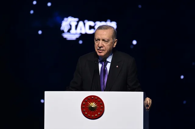 Erdoğan: Ay uzay aracının üretim ve entegrasyonu tamamlandı