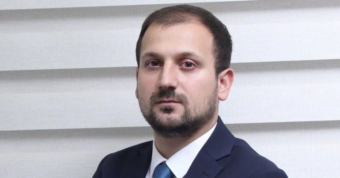 Azerbaycanlı Memmedli’den Aliyev’e “ “İşinize geldiğinde ‘bir millet, iki devlet’; hoşunuza gitmeyen bir eleştiri duyduğunuzda ise ‘bağımsız ülkeyiz, karışmayın’ mı?”